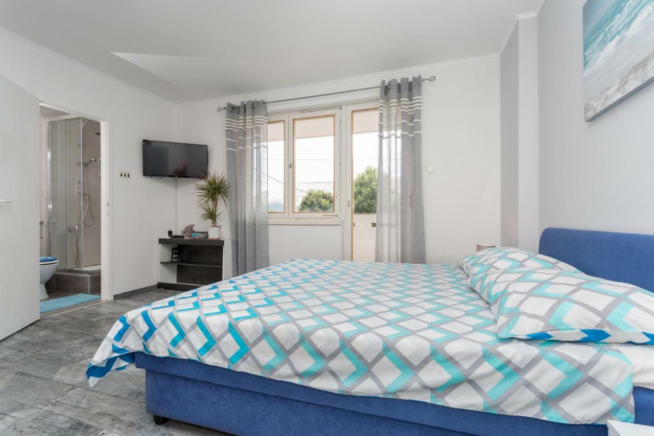 Studio Apartments Gilda Baška Εξωτερικό φωτογραφία